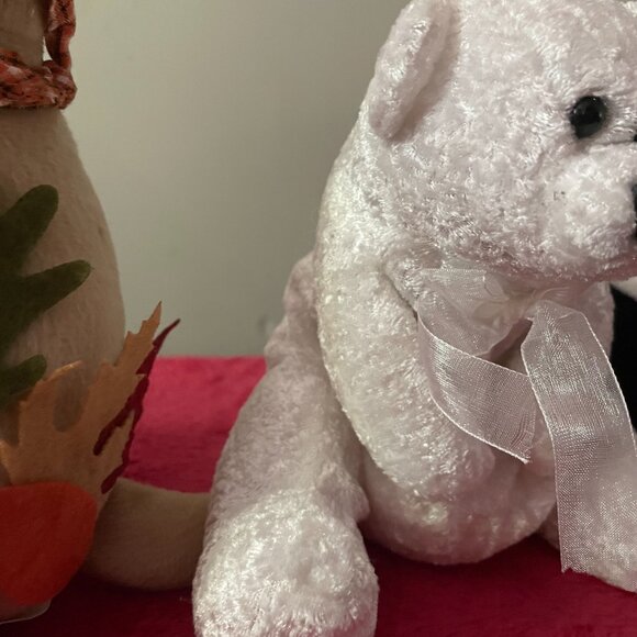 Used Lot of 3 Animal Stuffies, Kohl's Slap Bracelet Fall Dog and Aurora Skunk - Picture 5 of 5